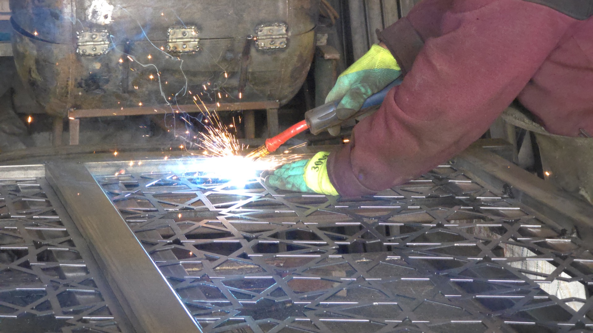 laser_goods_wiring_2.jpg